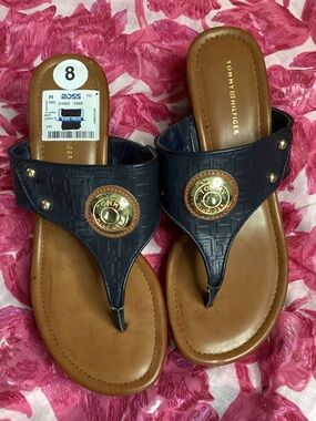 Tommy Hilfiger Navy and Tan Thong Wedgie Sandals with Gold Medallion 8